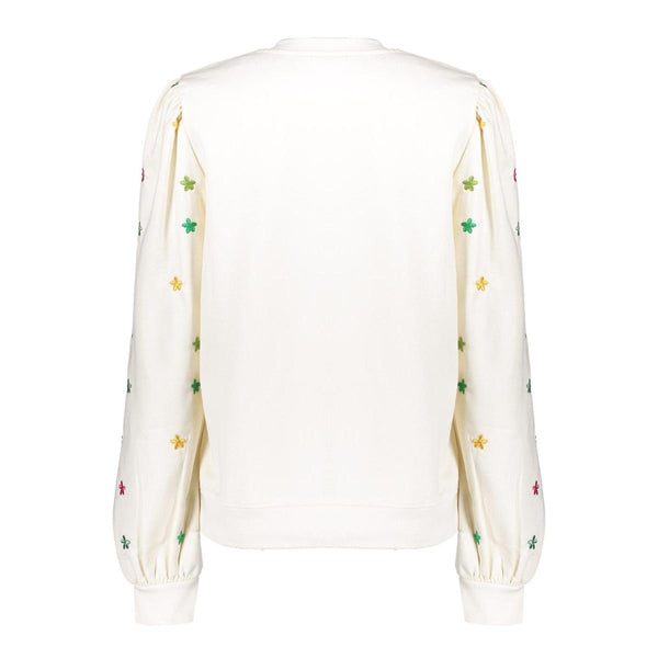 Sweater with embroided flower