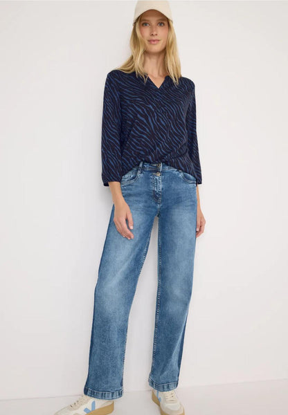 Minimal AOP Split Neck Tunic