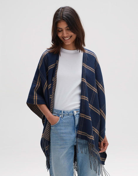 Atona cape