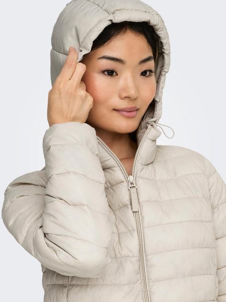 ONLTAHIA LW QUILTED HOOD JKT