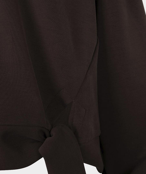 Sweater Modal knot detail