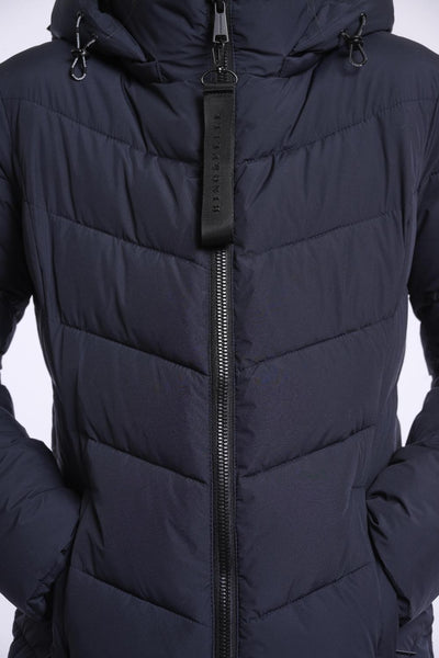 Padded jacket with detachable 