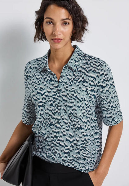 printed blouse shirt w.pocket