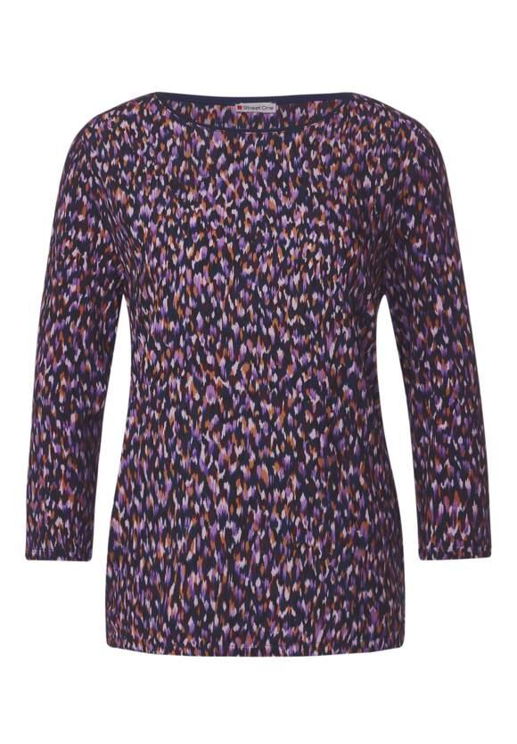 minimal printed Style Evi