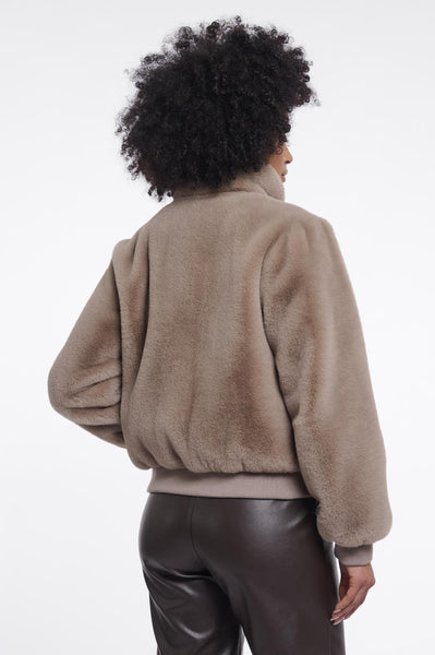 Short faux fur jacket