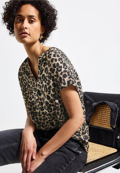 LTD QR Shirtblouse w splitnec