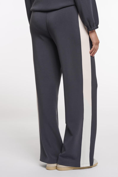 Regular length sweat pants