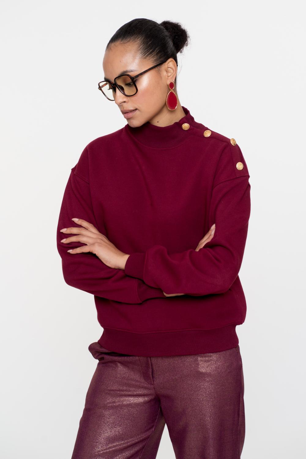 Sweater with buttons at shoul