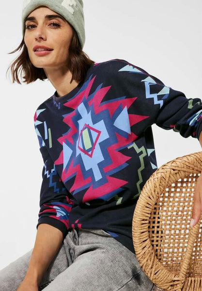 Big Graphic AOP Shape