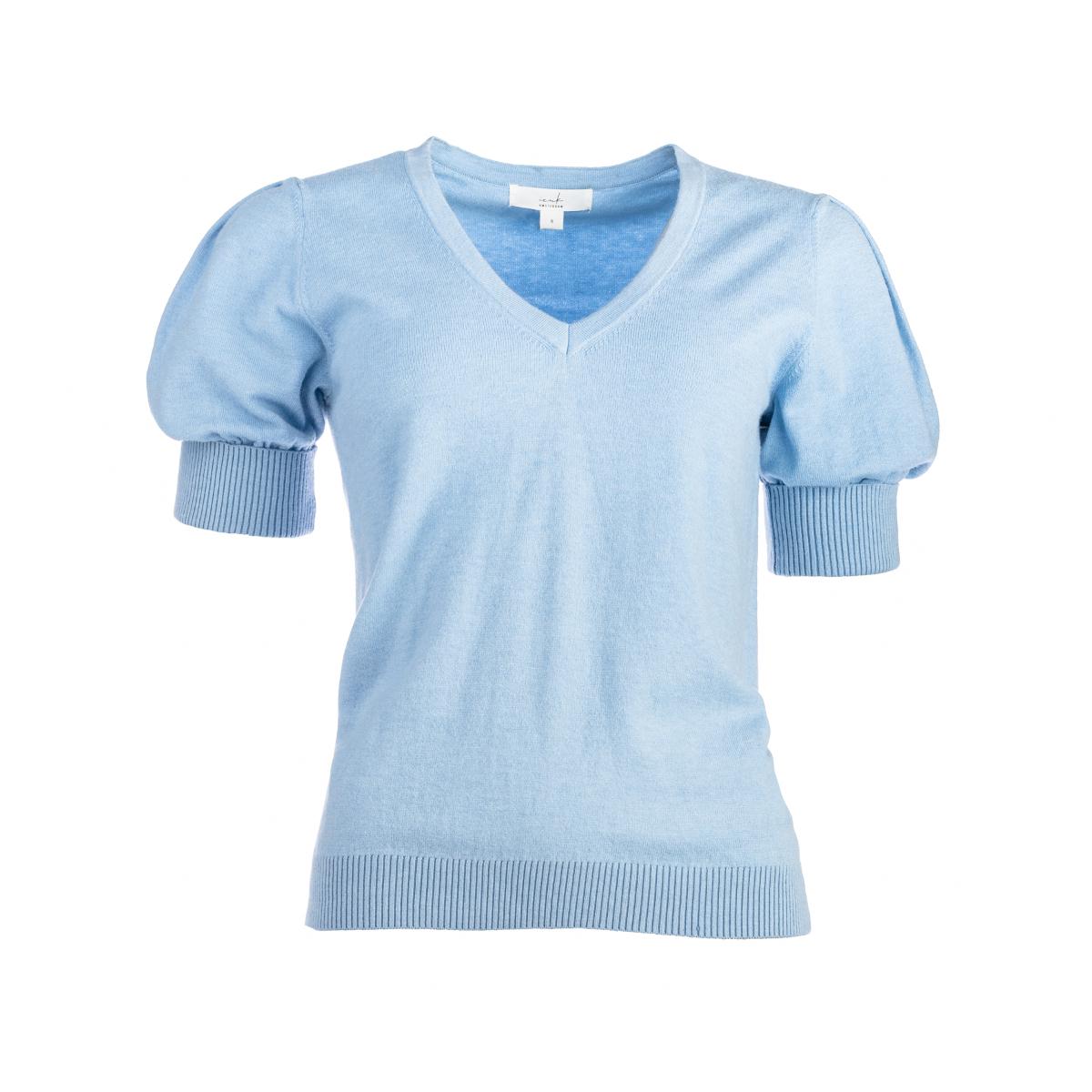 Julia basic v-neck
