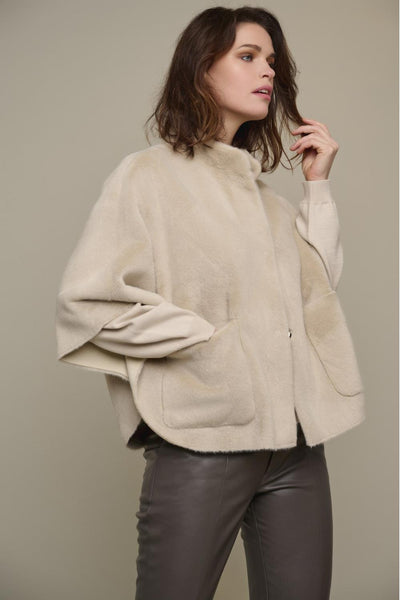 Faux fur cape Dewi