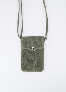 Pona faux snake leer seagrass